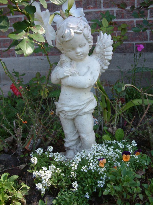 Garden-statue. photo before painting