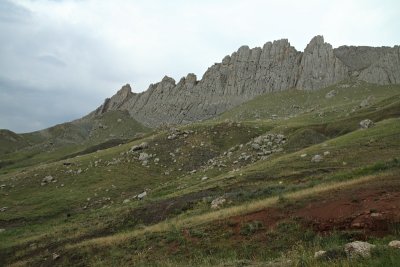 Mountains near Isak Pasha
