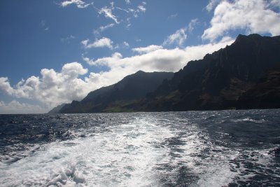 Captain Sundown Na Pali Cruise
