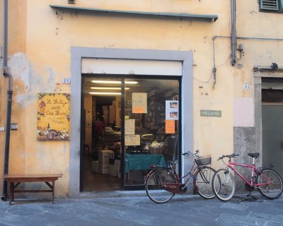 Wine shop