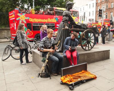 Busking with Molly Malone