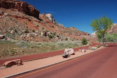 Entrance to Zion Park.JPG