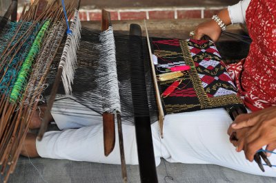 Hand weaving