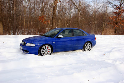 Audi2008Snow1.jpg