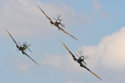 Spitfire Trio