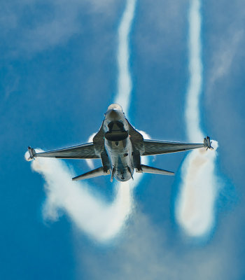 _AJB9327_CS5.jpg