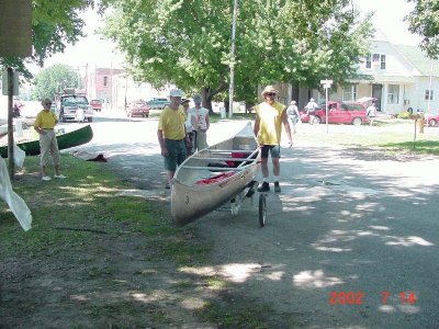 Kayak carts help boaters at Farmington