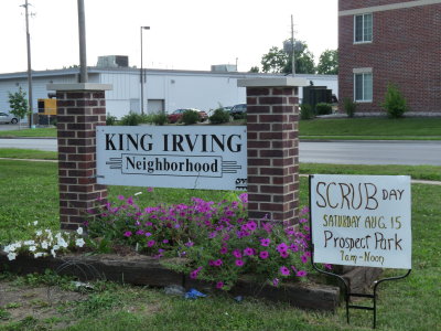 King Irving Neighborhood sign.JPG