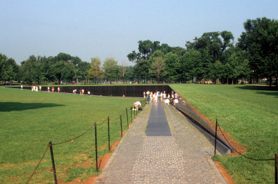 Wash.DC Vietnam Memorial 6.jpg