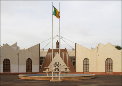 Bamako, Mmorial Modibo Keita #23