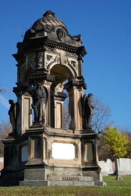 Monument McArthur