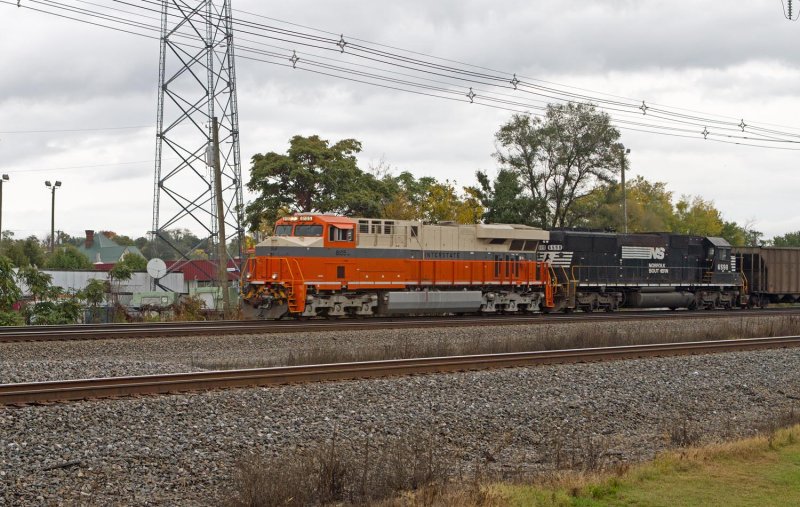 NS8105