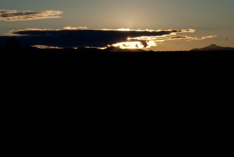 Golden Sunset