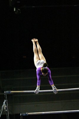 130004_gymnastics.jpg