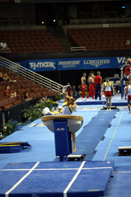 130026ca_gymnastics.jpg
