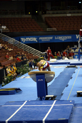 130048ca_gymnastics.jpg