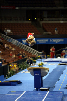 130059ca_gymnastics.jpg