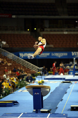130066ca_gymnastics.jpg