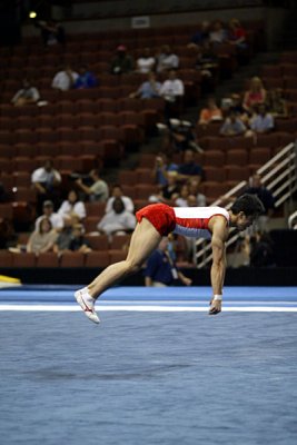 130132ca_gymnastics.jpg