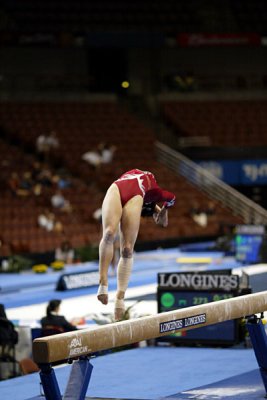 320070ca_gymnastics.jpg