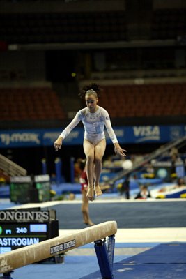 320290ca_gymnastics.jpg