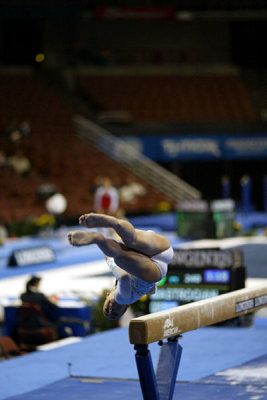 320318ca_gymnastics.jpg