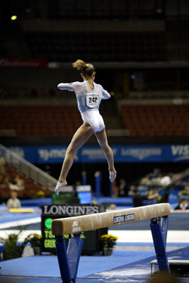 320325ca_gymnastics.jpg