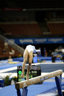 320326ca_gymnastics.jpg