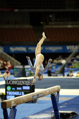 320332ca_gymnastics.jpg