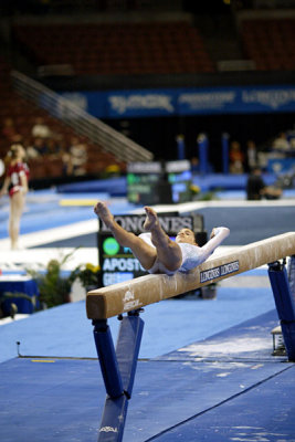 330026ca_gymnastics.jpg