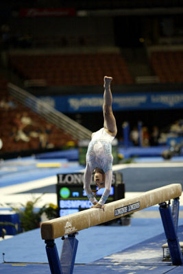 330140ca_gymnastics.jpg