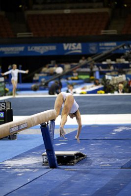 330156ca_gymnastics.jpg