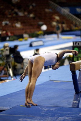 330201ca_gymnastics.jpg