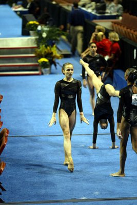 390289ca_gymnastics.jpg