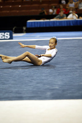 410027ca_gymnastics.jpg