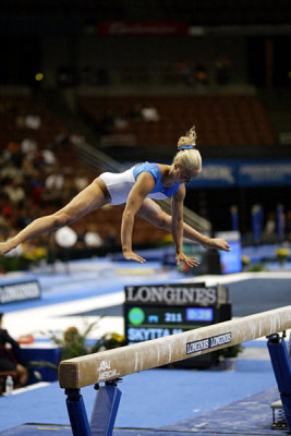 490024ca_gymnastics.jpg