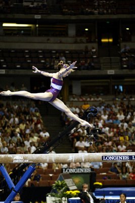 620220ca_gymnastics.jpg