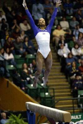 140079va_gymnastics.jpg