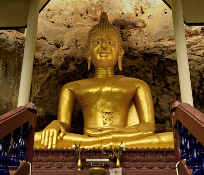 Large Buddha image
