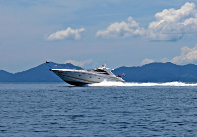 Speedboat