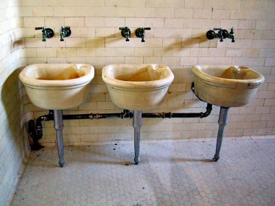 Wash basins