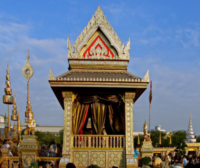 Small side building