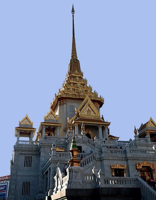 Shrine of the Golden Buddha (Phra Maha Mondop)