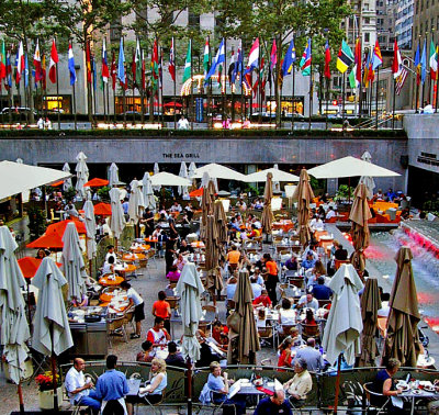 Outdoor cafe at Rockefeller Center