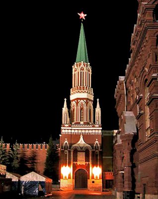 Gate to the Kremlin at night