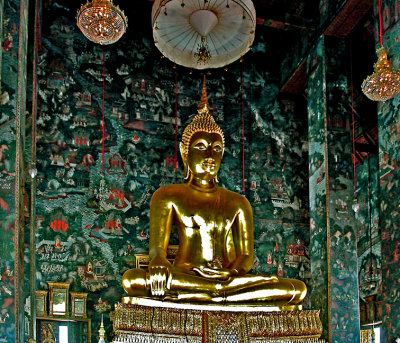 Buddha image of the Sukhothai period