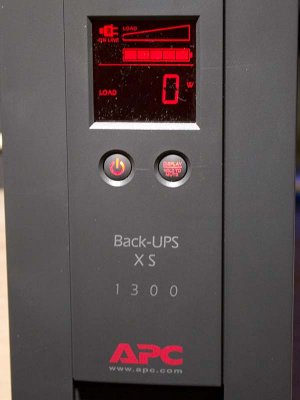APC Back-UPS XS 1300 LCD No load