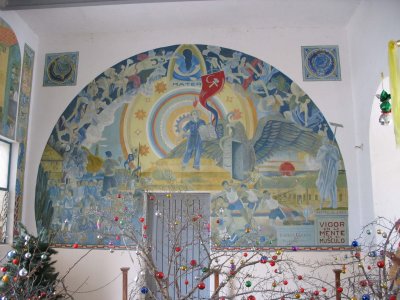 Mural at Todos Santos Cultural Center