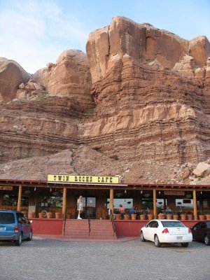 Twin Rocks Cafe, Bluff, Utah