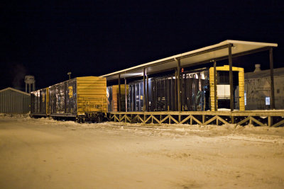 Moosonee freight platform 2009 March 3rd